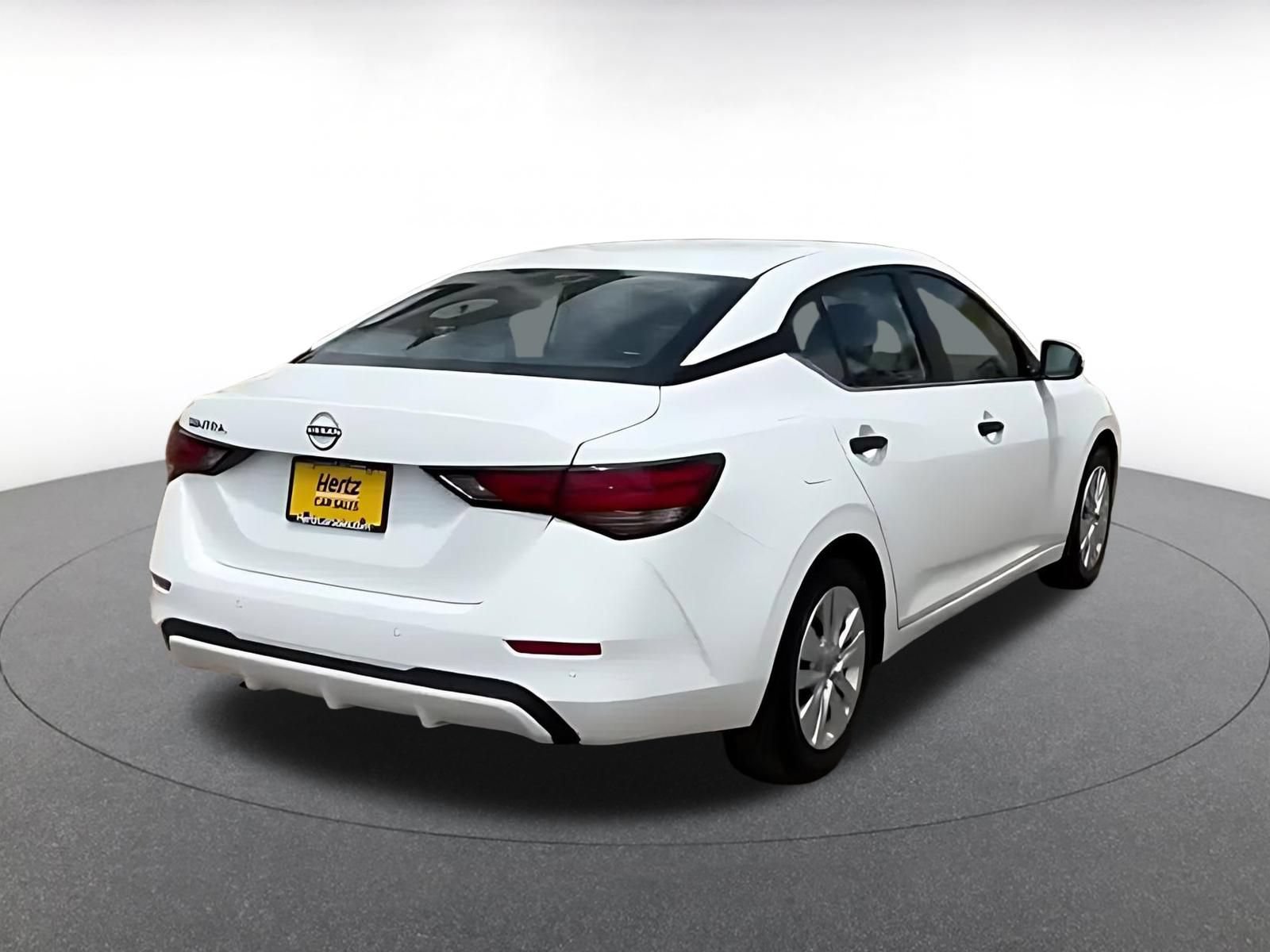 Used 2025 Nissan Sentra S FWD image 13