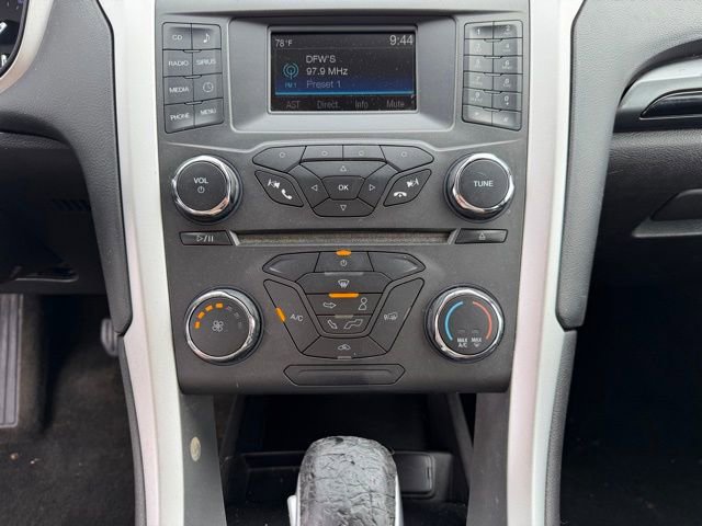 Used 2016 Ford Fusion SE w/ Equipment Group 201A image 17