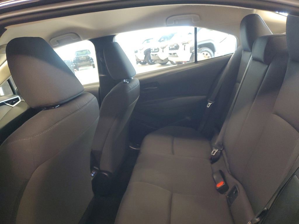 Used 2024 Toyota Corolla LE image 10