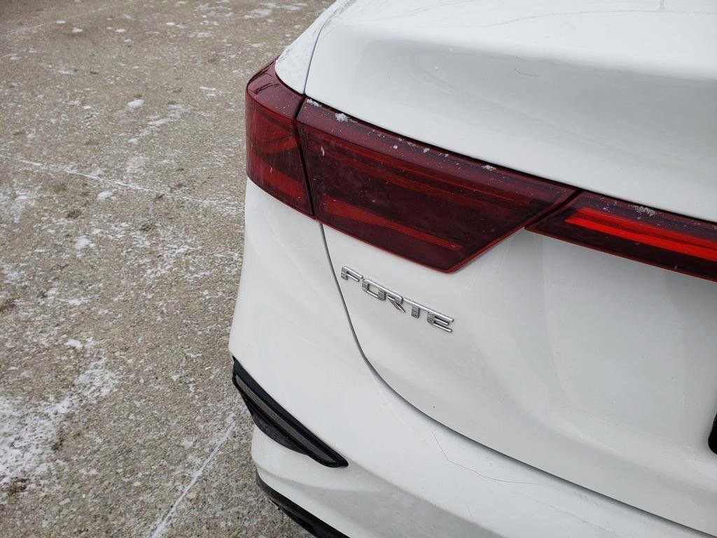 Used 2020 Kia Forte LXS image 7