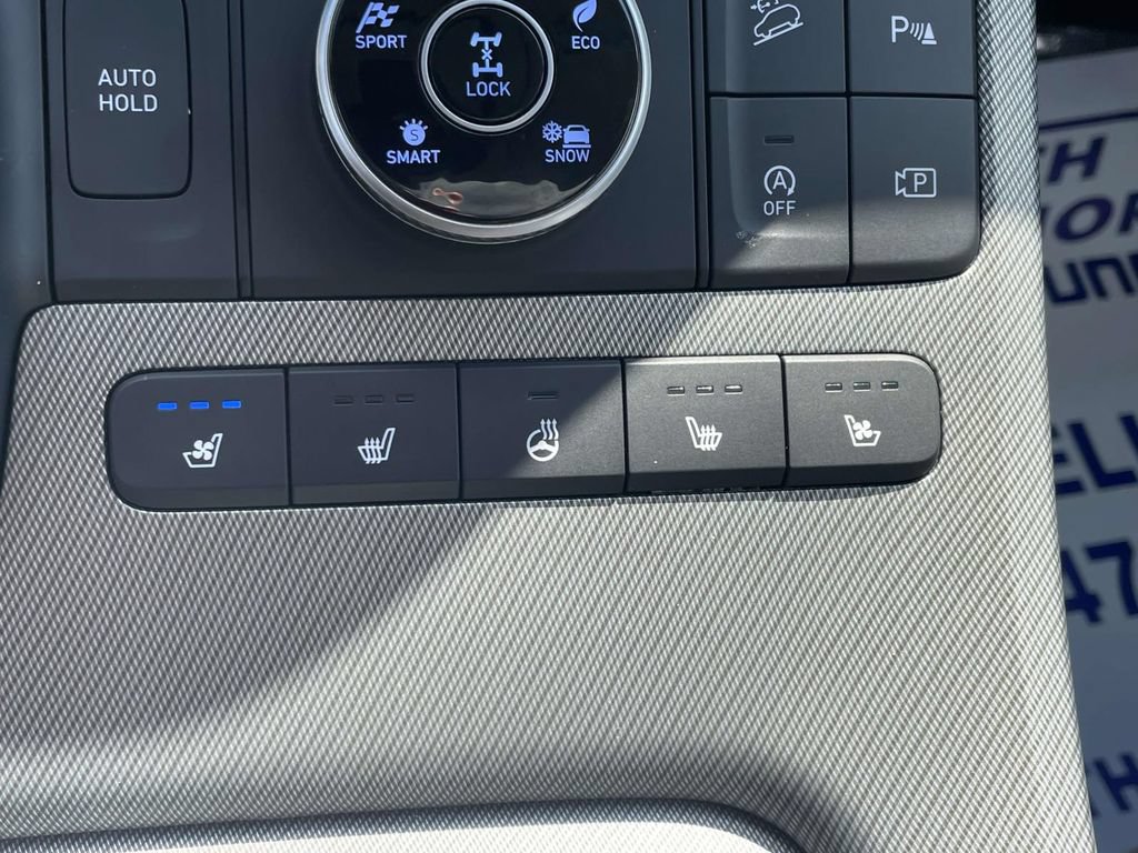 Certified 2024 Hyundai Palisade SEL AWD/4WD image 32
