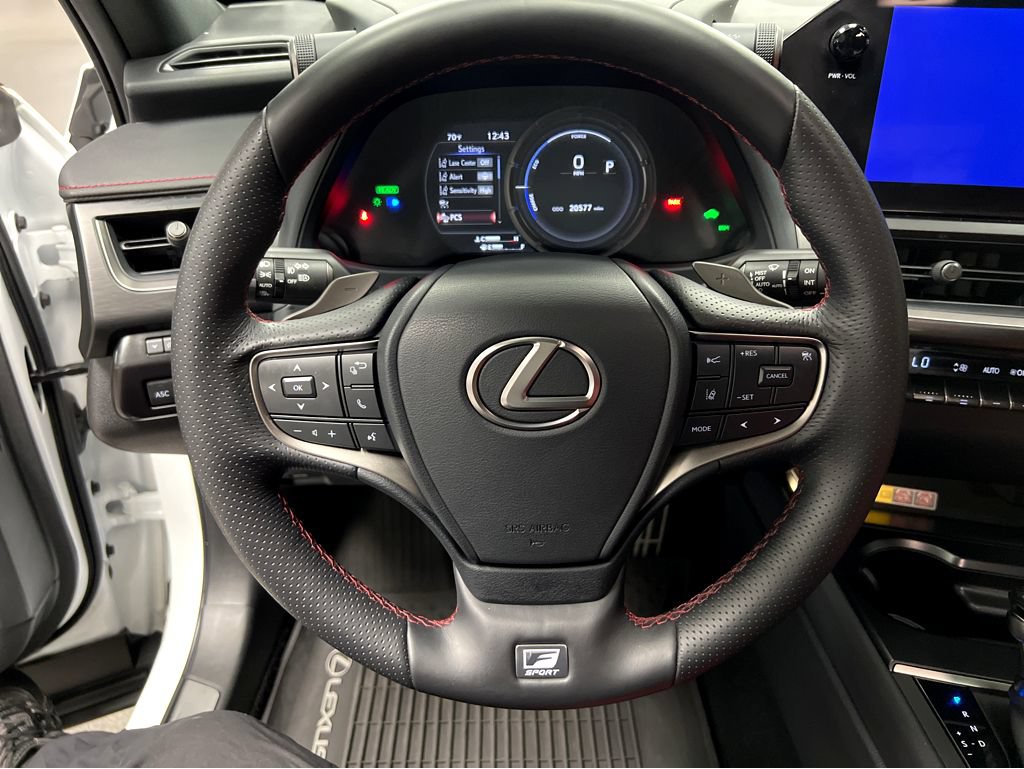 Certified 2023 Lexus UX 250h F Sport AWD/4WD image 22