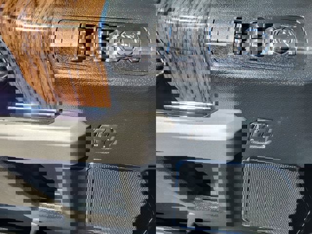 Used 2020 Ford F150 Lariat image 16