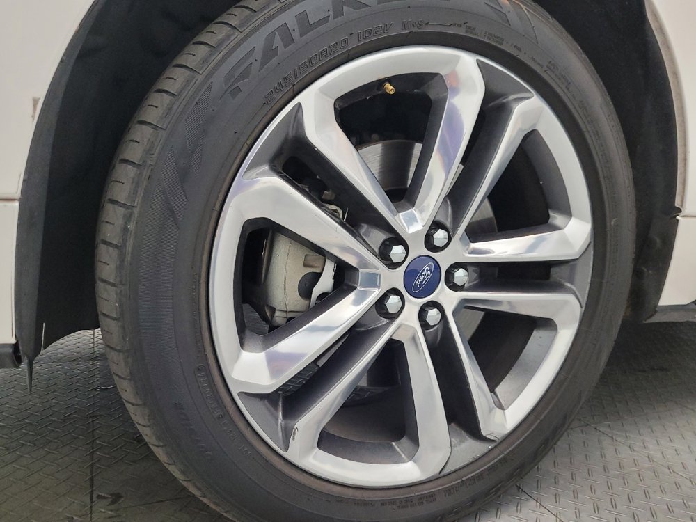 Used 2017 Ford Edge Sport w/ Equipment Group 401A AWD/4WD image 31