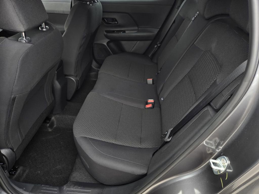 New 2026 Nissan Kicks SV w/ Charging Package FWD image 11
