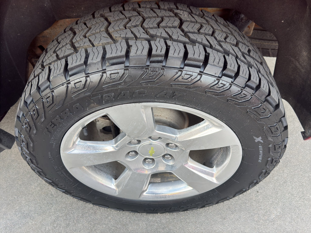 Used 2015 Chevrolet Tahoe LT AWD/4WD image 40