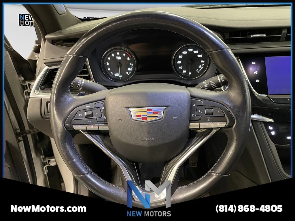 Used 2020 Cadillac XT6 Premium Luxury AWD/4WD image 12