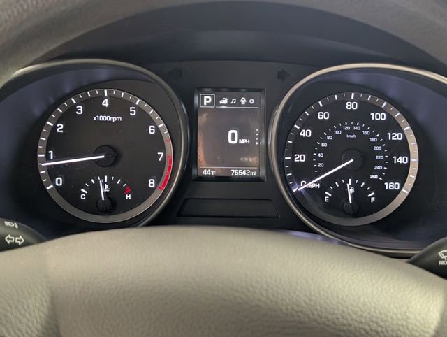 Used 2018 Hyundai Santa Fe Sport w/ 2.4L Value Package 02 image 18