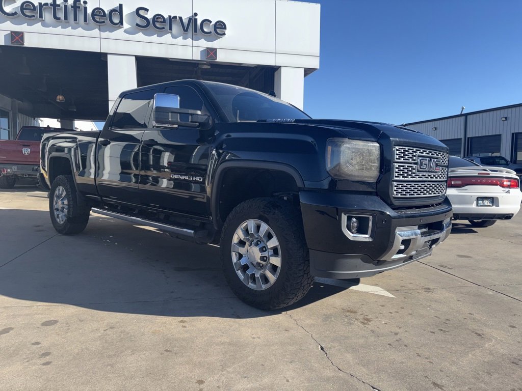 Used 2019 GMC Sierra 2500 Denali w/ Duramax Plus Package