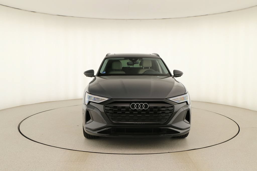Certified 2024 Audi Q8 e-tron Premium Plus AWD/4WD image 11