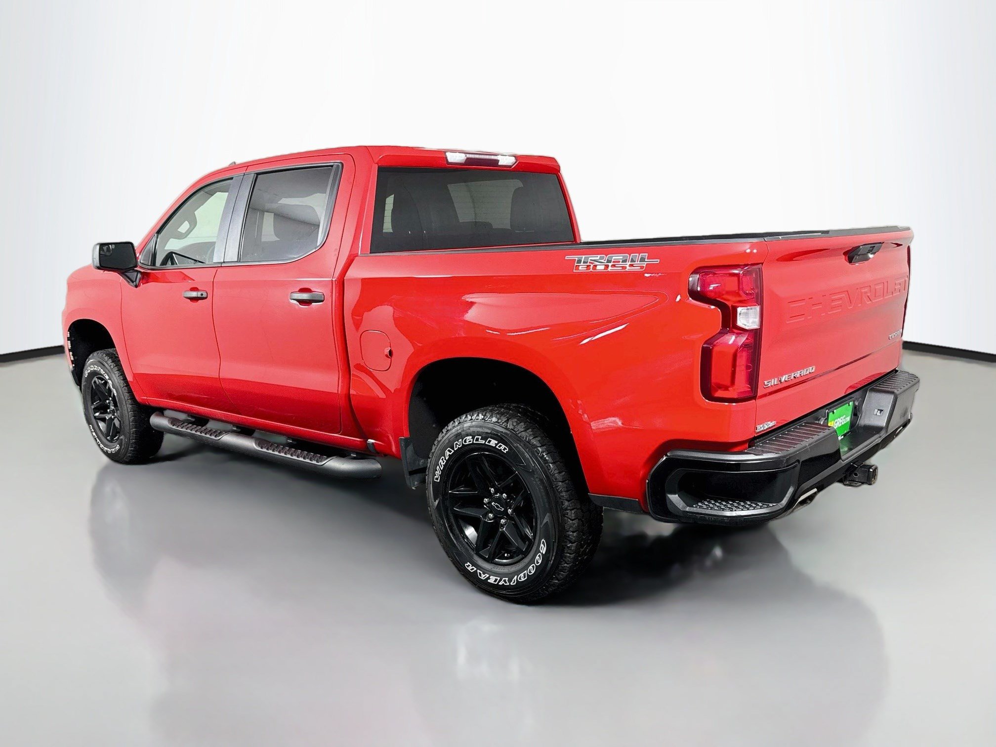 Used 2022 Chevrolet Silverado 1500 Custom Trail Boss w/ Safety Confidence Package AWD/4WD image 7