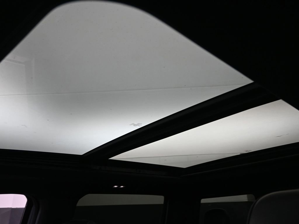 Used 2021 Ford F150 Lariat w/ Equipment Group 502A High image 23