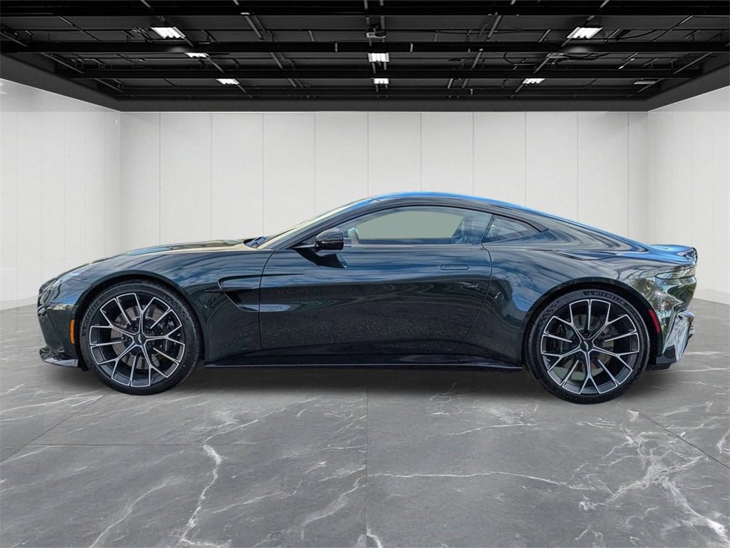 New 2026 Aston Martin V8 Vantage Coupe image 2
