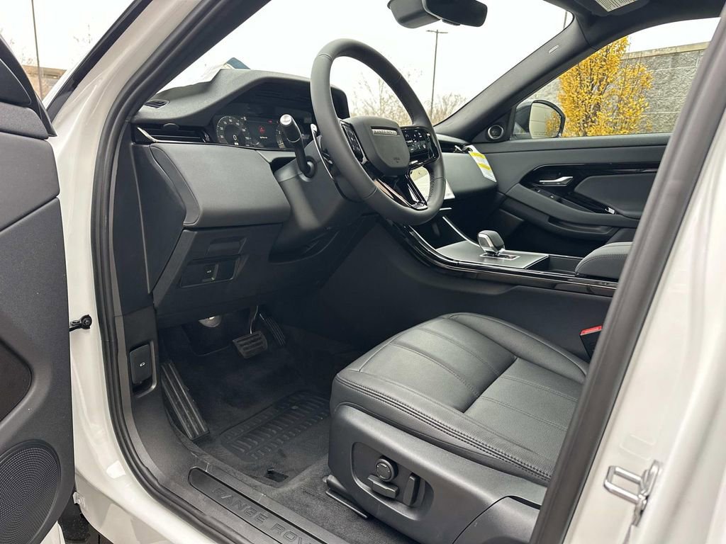 New 2026 Land Rover Range Rover Evoque S image 16