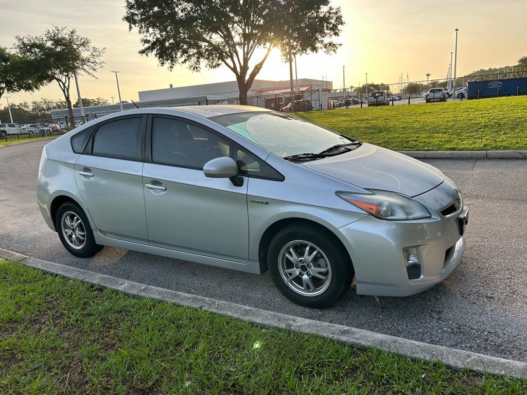 Used 2011 Toyota Prius Two FWD image 8