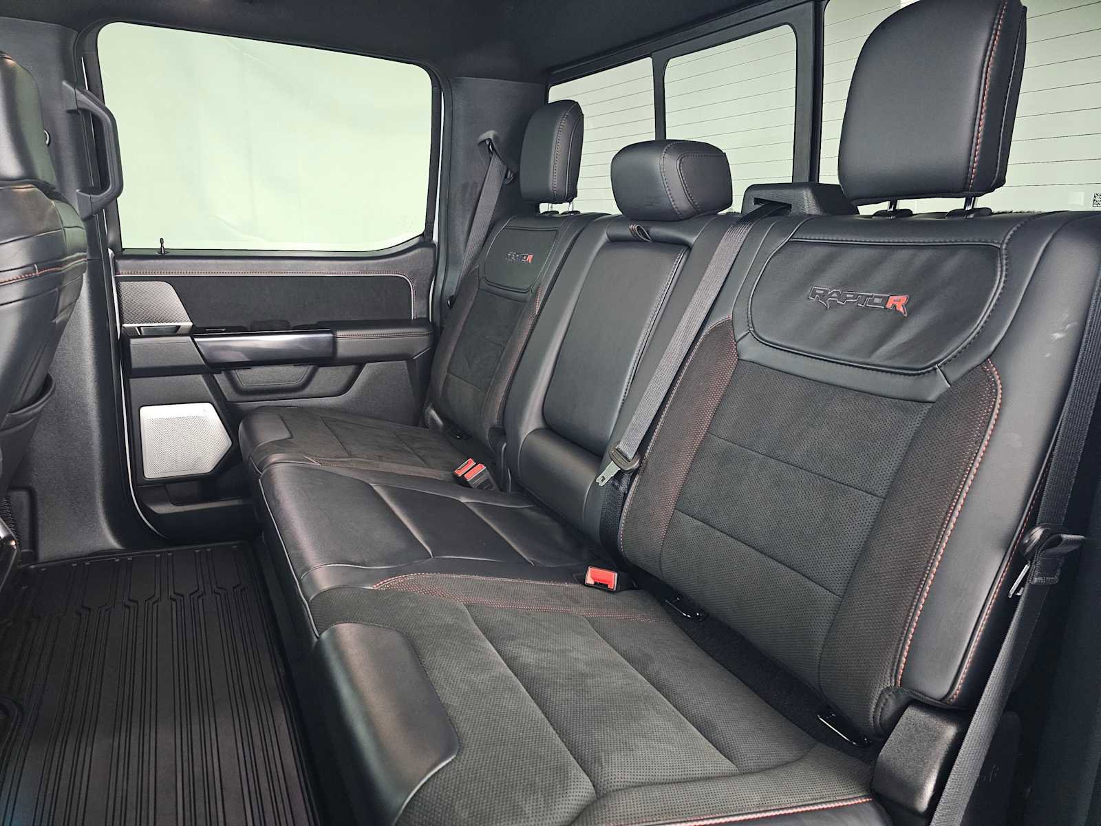 Used 2025 Ford F150 Raptor w/ Equipment Group 803A Raptor R image 17