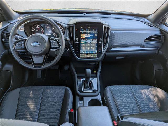 Used 2025 Subaru Forester Premium AWD/4WD image 18
