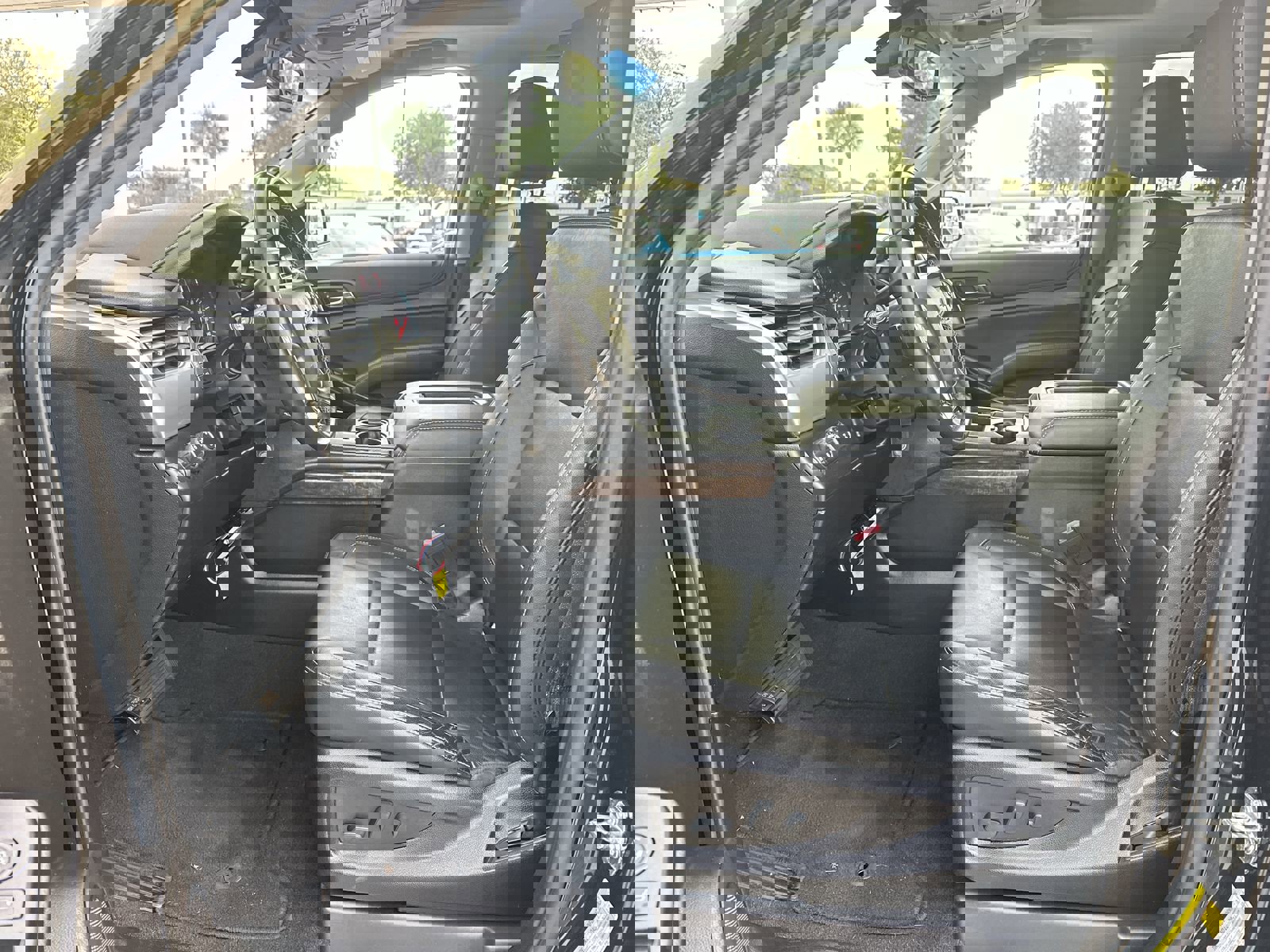 Used 2019 Chevrolet Tahoe LT image 16