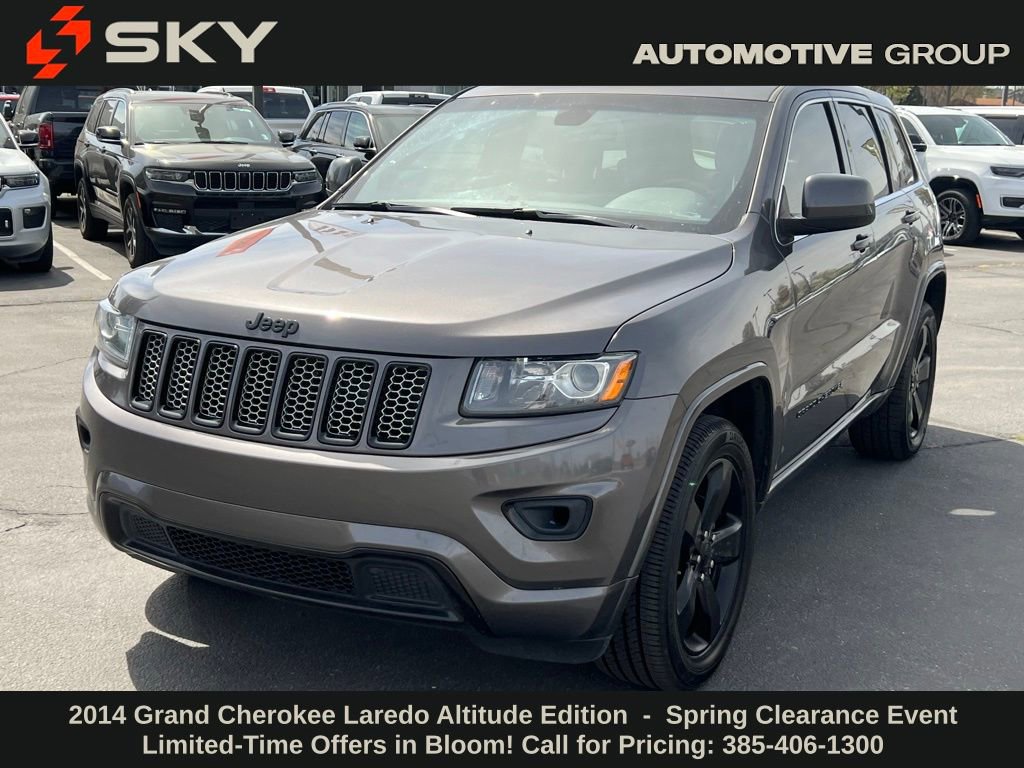Used 2014 Jeep Grand Cherokee Altitude image 2