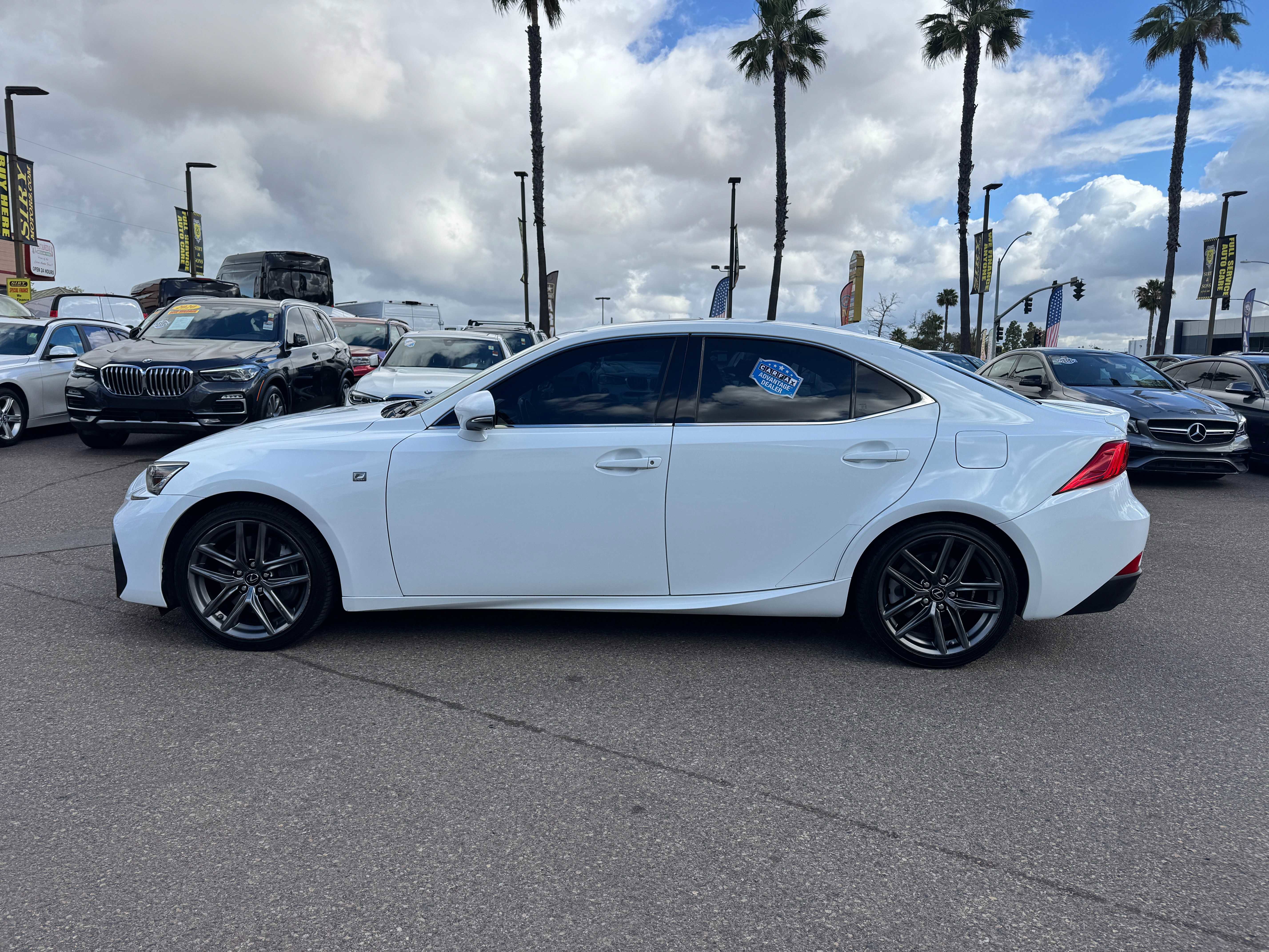 Used 2017 Lexus IS 200t F Sport w/ F Sport Package RWD image 4