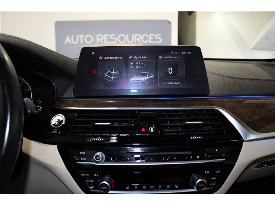 Used 2018 BMW 640i Gran Turismo xDrive w/ M Sport Package image 36