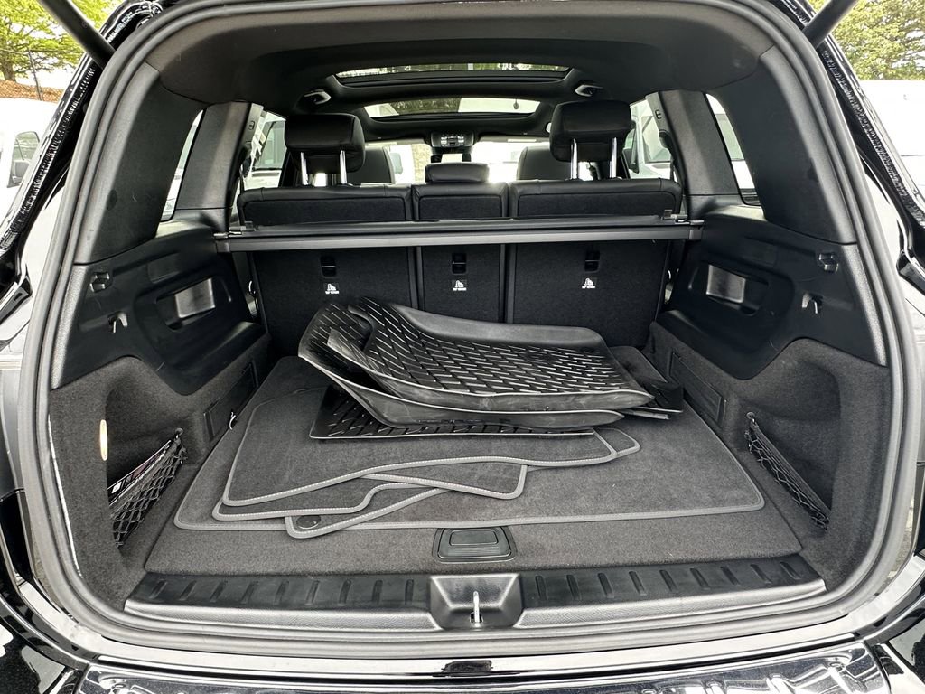 Certified 2025 Mercedes-Benz GLB 250 image 21