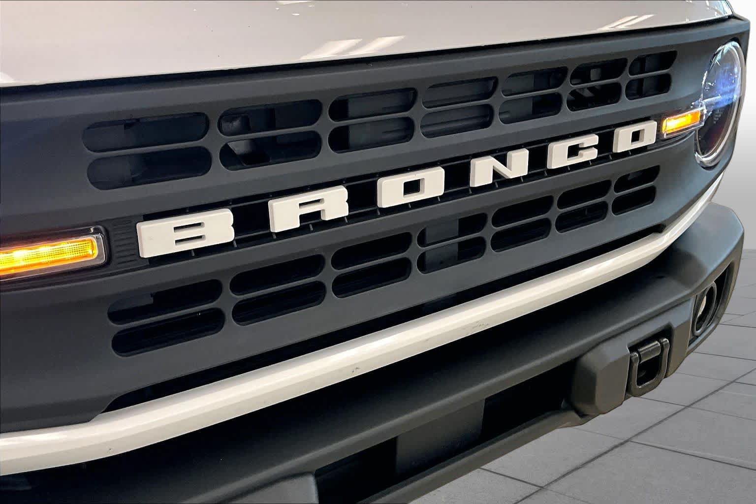 Used 2023 Ford Bronco Black Diamond AWD/4WD image 27