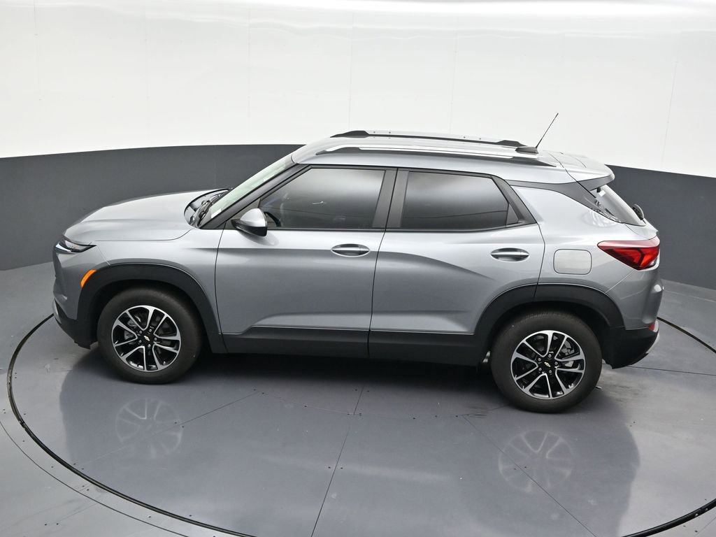 Used 2024 Chevrolet TrailBlazer LT FWD image 16