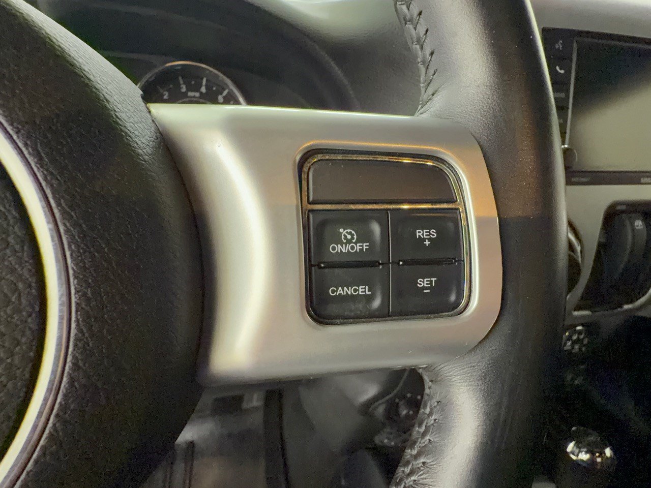 Used 2013 Jeep Wrangler Rubicon w/ PWR Convenience Group AWD/4WD image 19