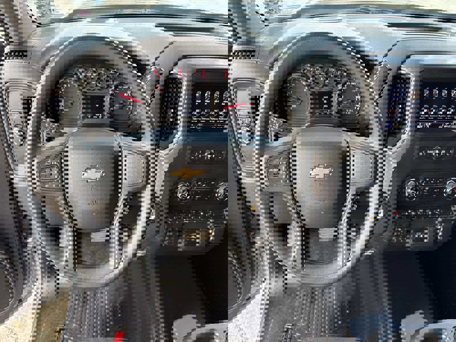 Used 2024 Chevrolet Silverado 1500 Custom image 37