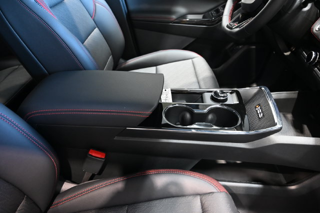 New 2027 Chevrolet Equinox RS w/ LPO, Floor Liner Package FWD image 20