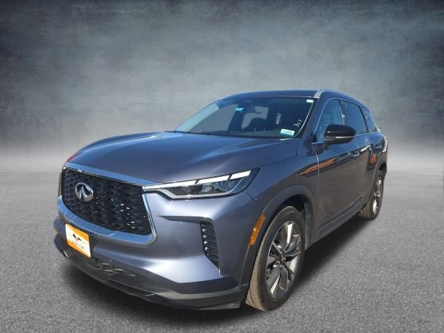 Used 2023 INFINITI QX60 Luxe image 5