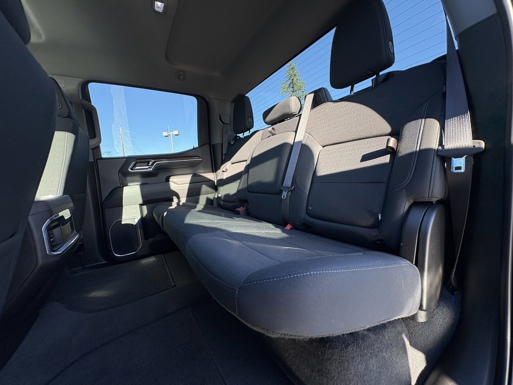 Used 2023 GMC Sierra 1500 Elevation w/ LPO, Elevation Black Package image 36