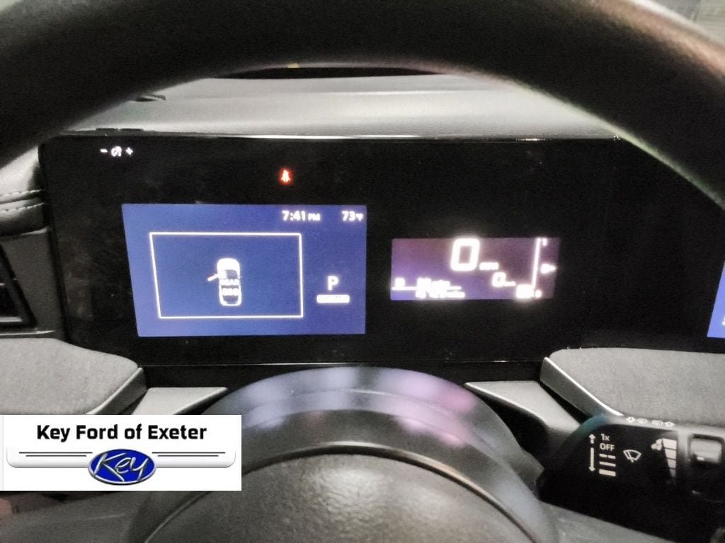 Used 2025 Nissan Kicks SV AWD/4WD image 24