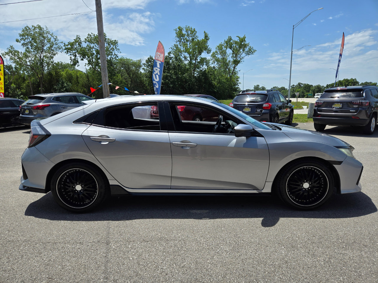Used 2018 Honda Civic Sport image 4