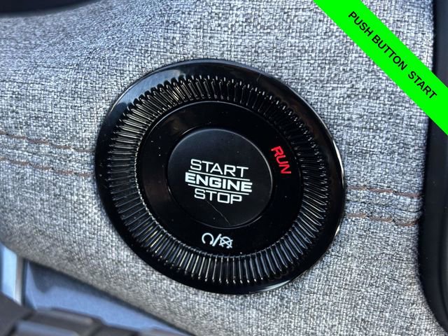 Used 2024 Jeep Compass Latitude image 15