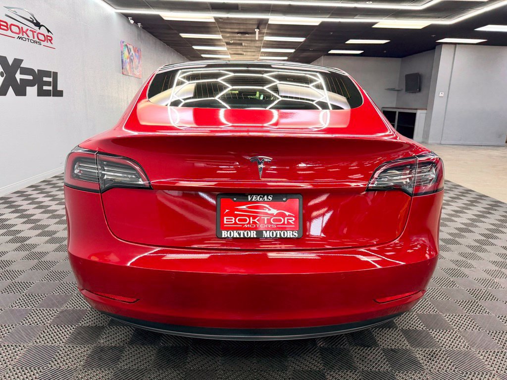 Used 2019 Tesla Model 3 Standard Range RWD image 12