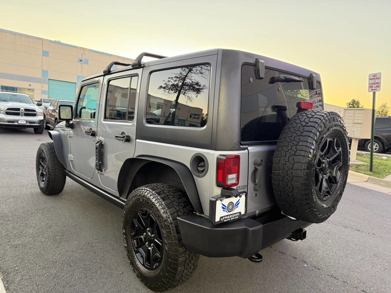 Used 2016 Jeep Wrangler Unlimited Sport image 13