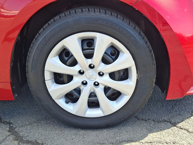 Used 2020 Toyota Corolla LE image 28