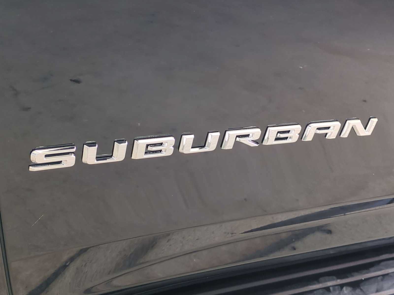 New 2026 Chevrolet Suburban LT RWD image 9