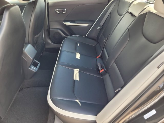 New 2026 Kia K4 EX FWD image 12