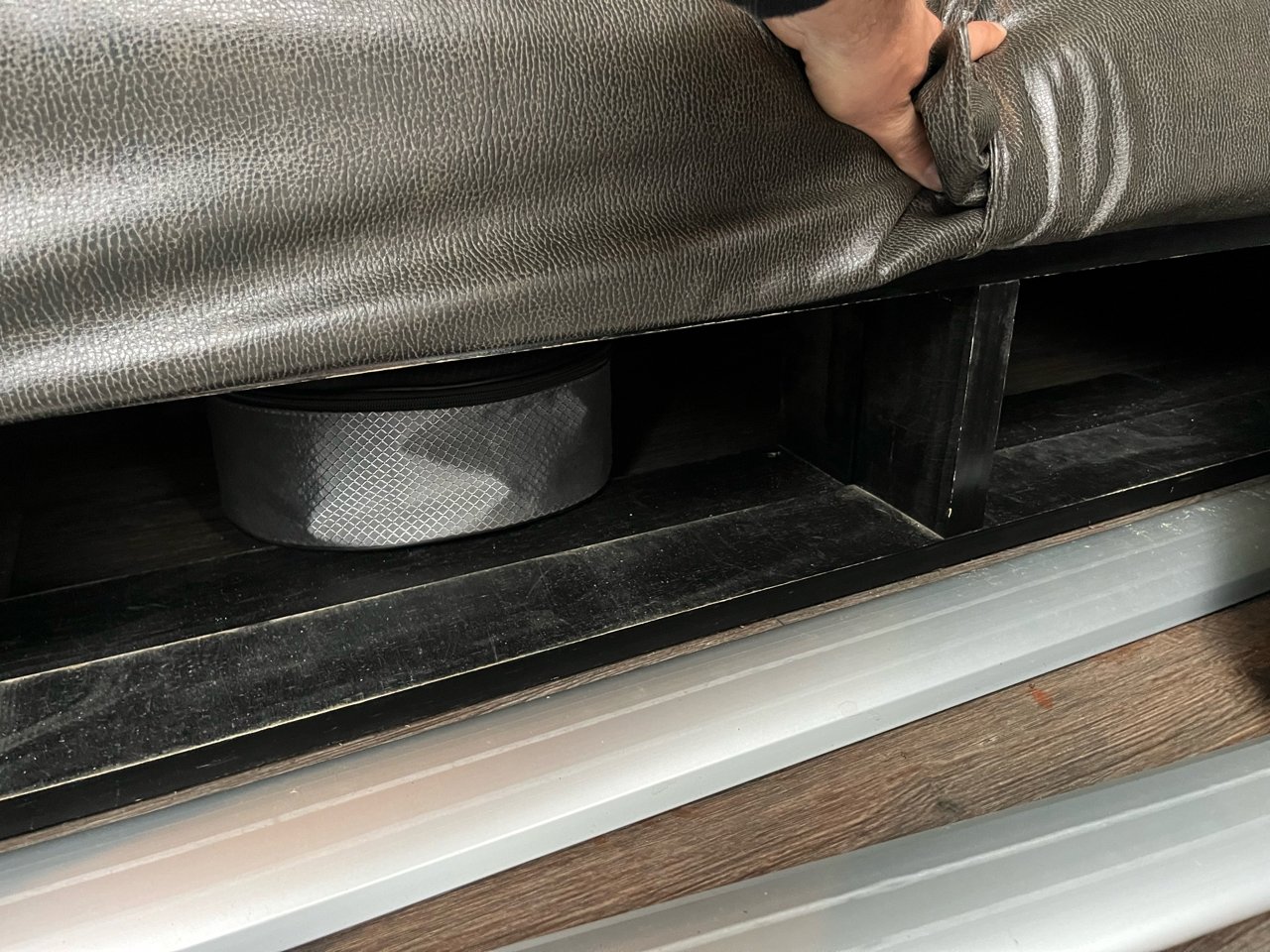 Used 2017 Ford Transit Connect XLT image 20