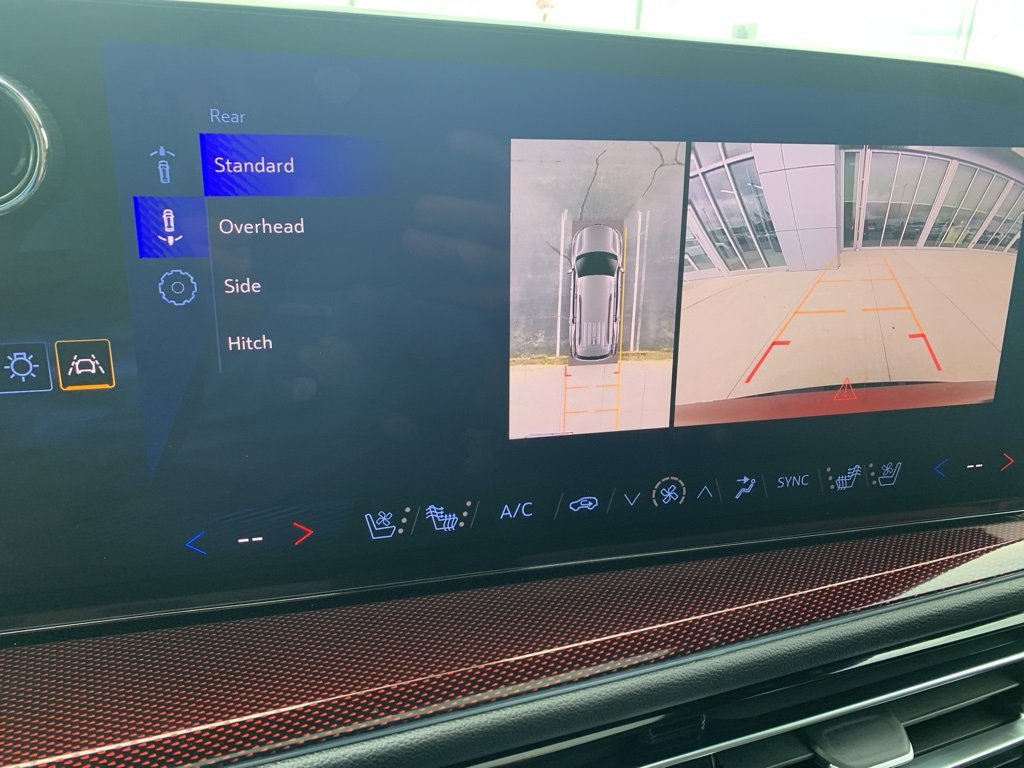 Used 2024 Chevrolet Traverse RS w/ LPO, Floor Liner Package image 23