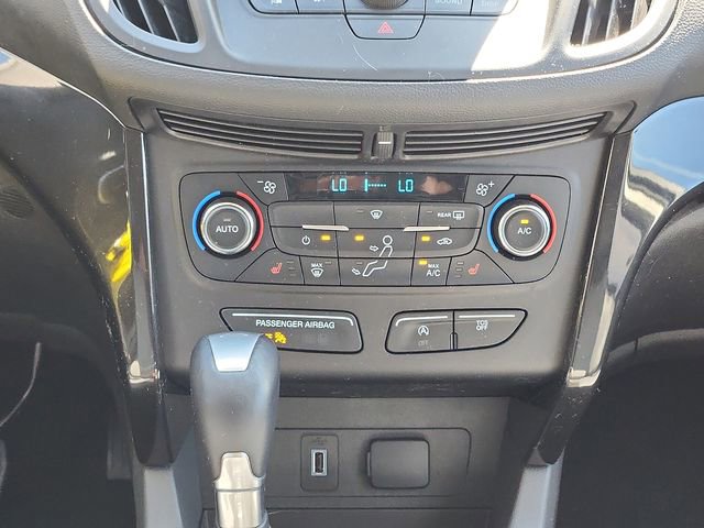 Certified 2017 Ford Escape SE w/ Equipment Group 201A AWD/4WD image 18