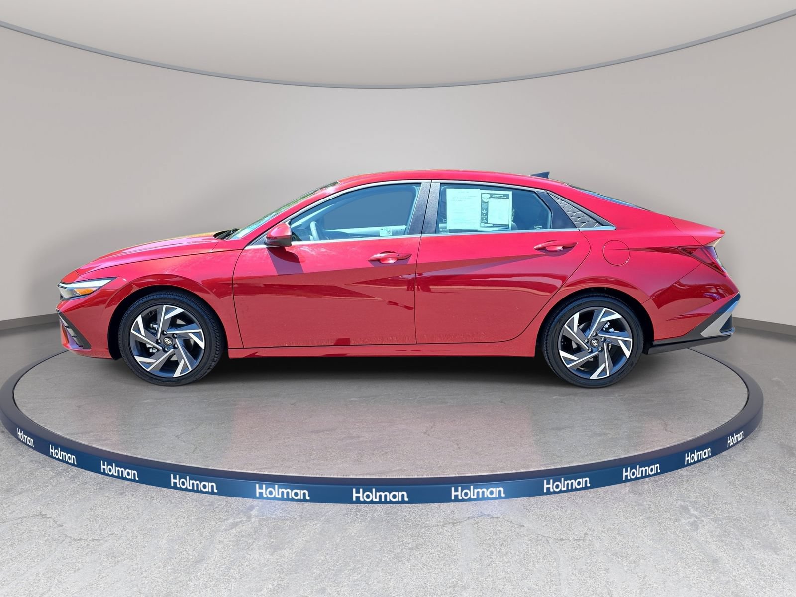 Used 2025 Hyundai Elantra SEL FWD image 9