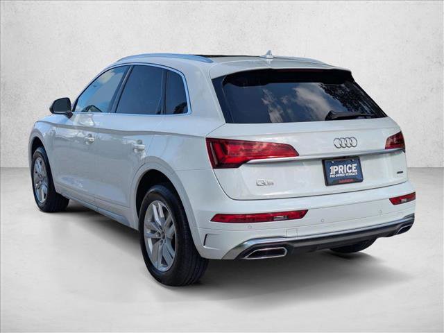 Used 2023 Audi Q5 2.0T Premium w/ Convenience Package AWD/4WD image 8