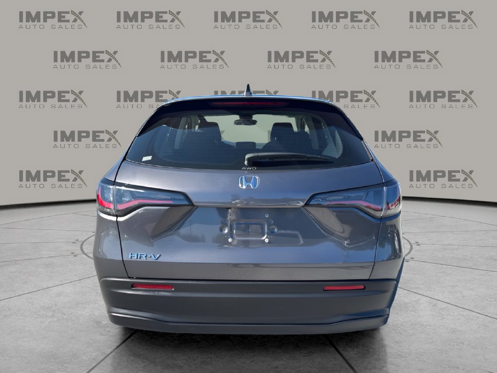 Used 2025 Honda HR-V LX image 4