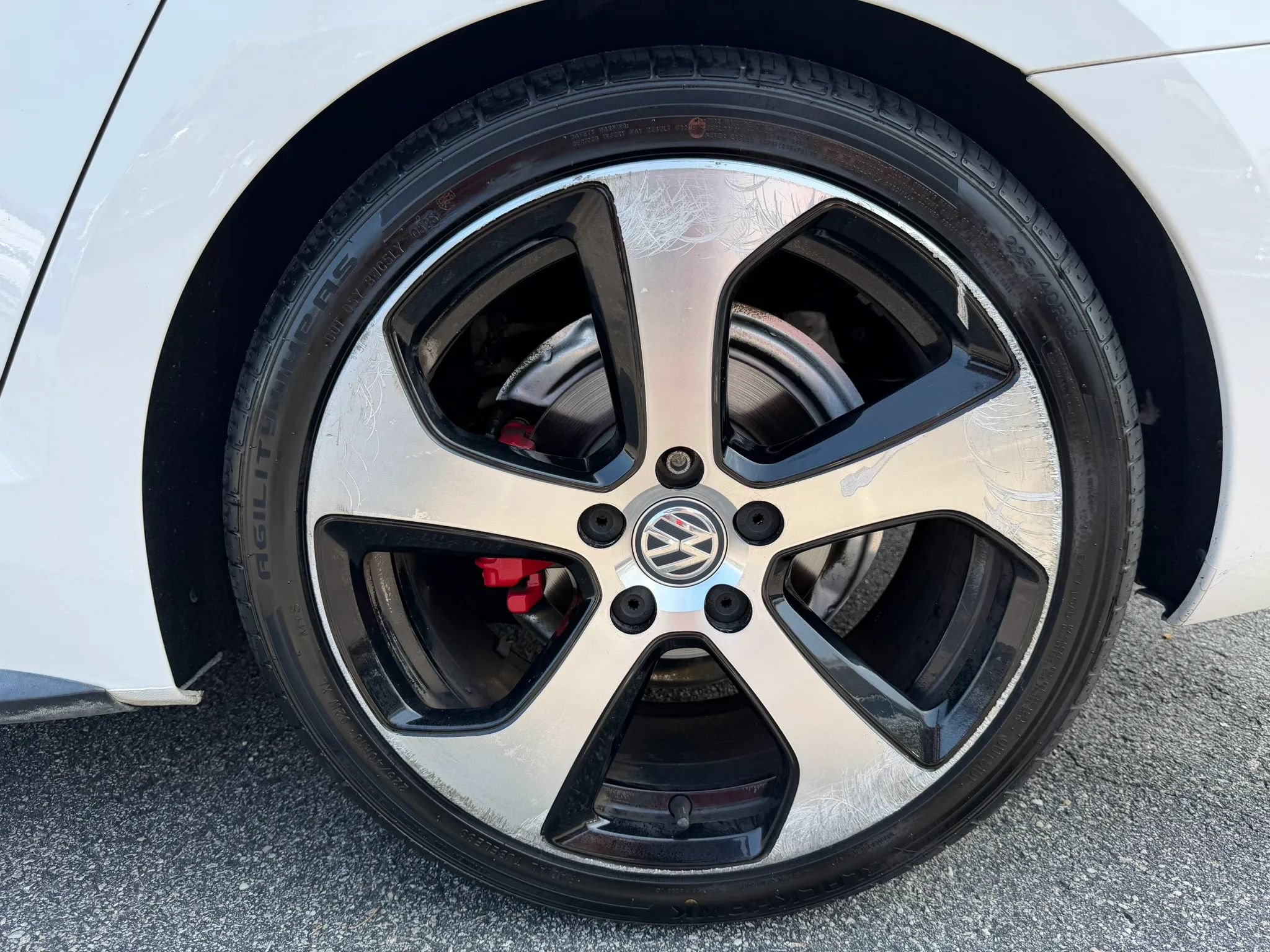 Used 2014 Volkswagen Jetta GLI Autobahn FWD image 35