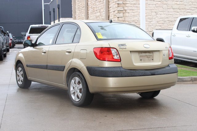 Used 2008 Kia Rio LX image 3