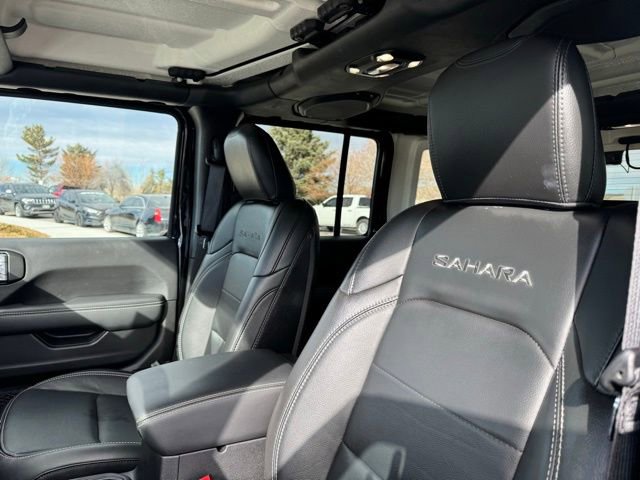 Certified 2022 Jeep Wrangler Unlimited Sahara w/ Cold Weather Group image 14